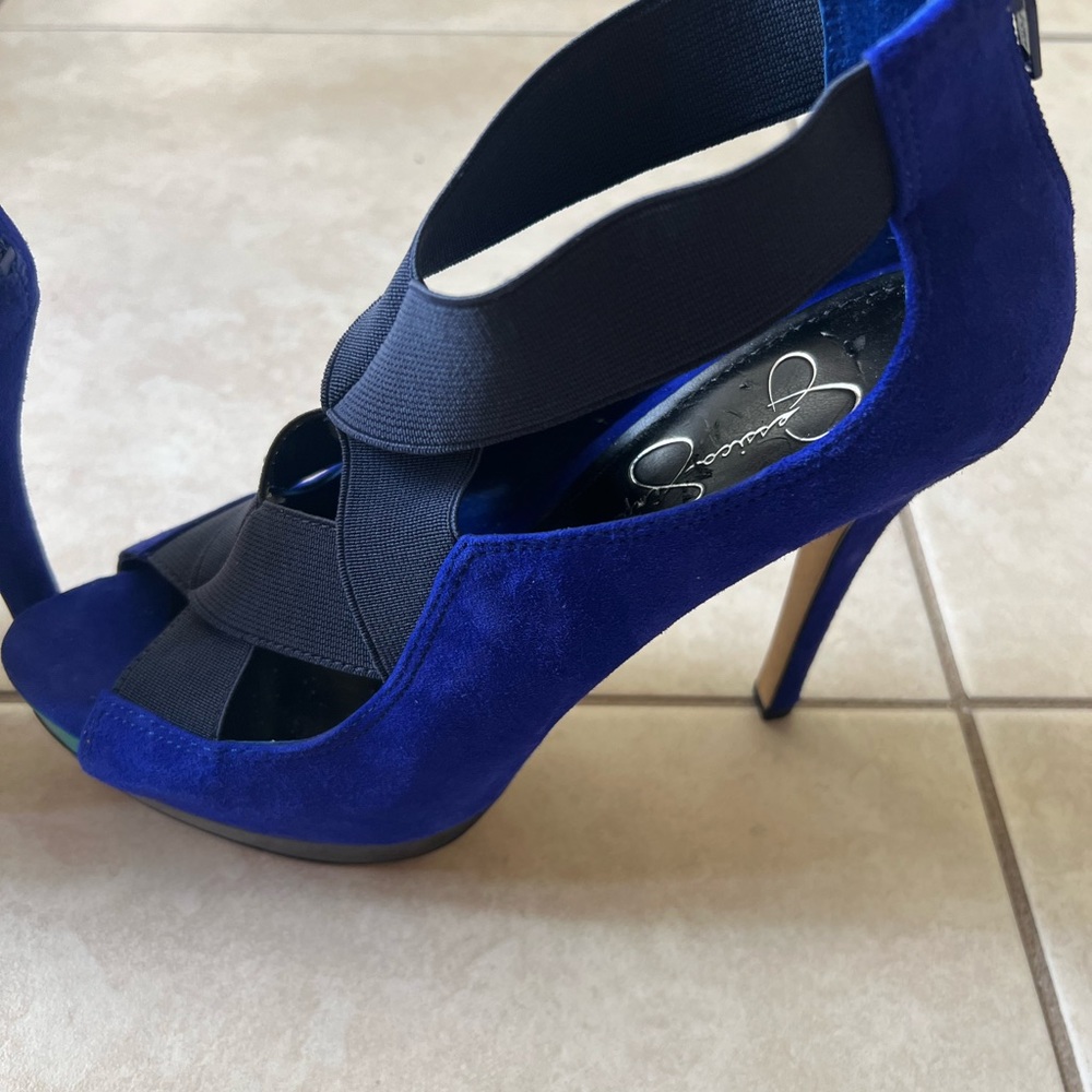 Jessica Simpson Heels - Picture 9 of 12